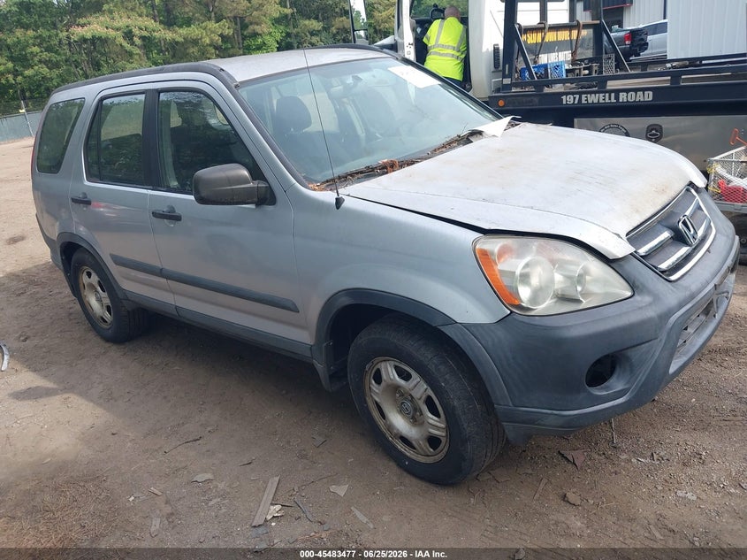 2005 Honda Cr-v VIN SHSRD68545U302052 IAAI salvage auction — NORMAL WEAR, Clear (Virginia), sold $350 on 2026-07-30 (photo 1)