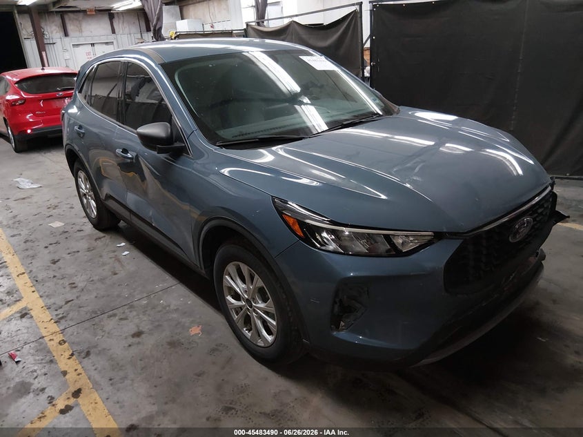 2023 Ford Escape VIN 1FMCU0GN5PUB07501 IAAI salvage auction — LEFT FRONT, Salvage Title, sold $4,500 on 2026-08-03 (photo 1)