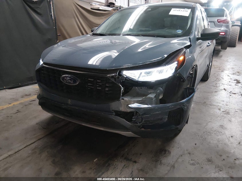 2023 Ford Escape VIN 1FMCU0GN5PUB07501 IAAI salvage auction — LEFT FRONT, Salvage Title, sold $4,500 on 2026-08-03 (photo 6)