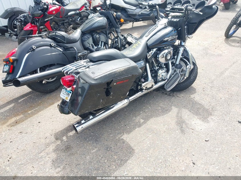 2006 Harley-davidson Flhxi VIN 1HD1KBW106Y711426 IAAI salvage auction — FRONT END, Salvage (Minnesota), sold $25 on 2026-10-08 (photo 4)