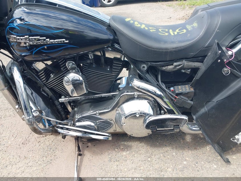 2006 Harley-davidson Flhxi VIN 1HD1KBW106Y711426 IAAI salvage auction — FRONT END, Salvage (Minnesota), sold $25 on 2026-10-08 (photo 9)