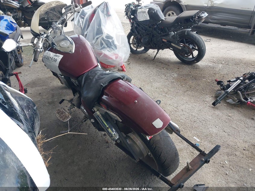 2005 Honda Vtx1800 VIN 1HFSC46GX5A302365 IAAI salvage auction — FRONT END, Rebuildable (Florida), sold $300 on 2026-07-08 (photo 3)