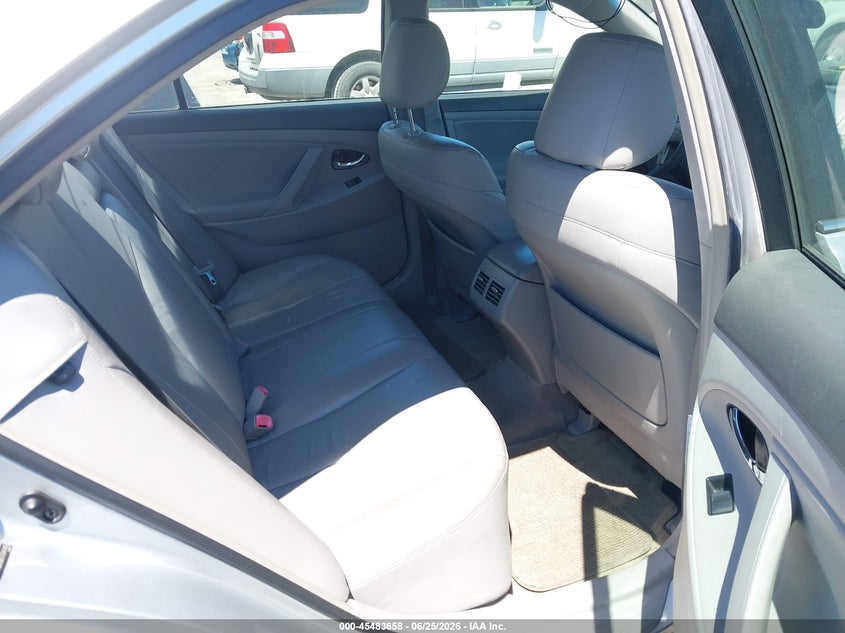 2007 Toyota Camry hybrid VIN JTNBB46K373041455 IAAI salvage auction — RIGHT FRONT, Salvage (California), sold $1,950 on 2026-07-23 (photo 8)