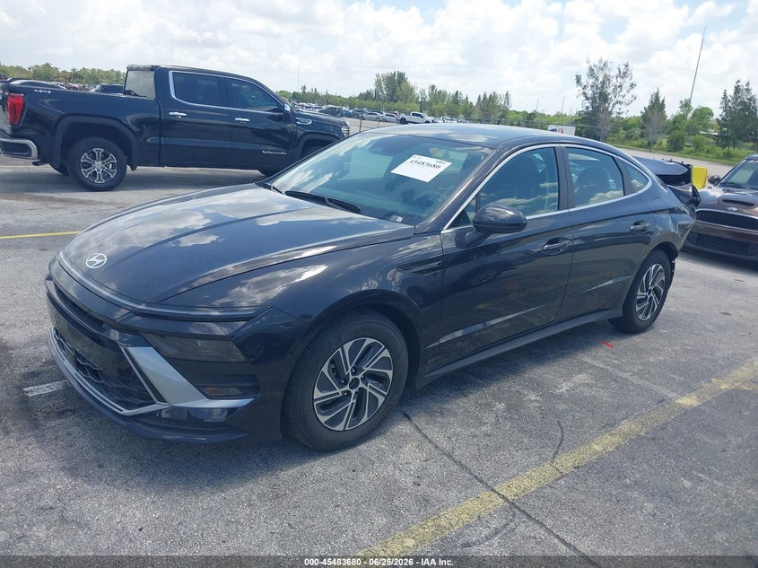 2026 Hyundai Sonata VIN KMHL24JJXTA145532 IAAI salvage auction — REAR END, Rebuildable (Florida), sold $5,775 on 2026-07-09 (photo 2)