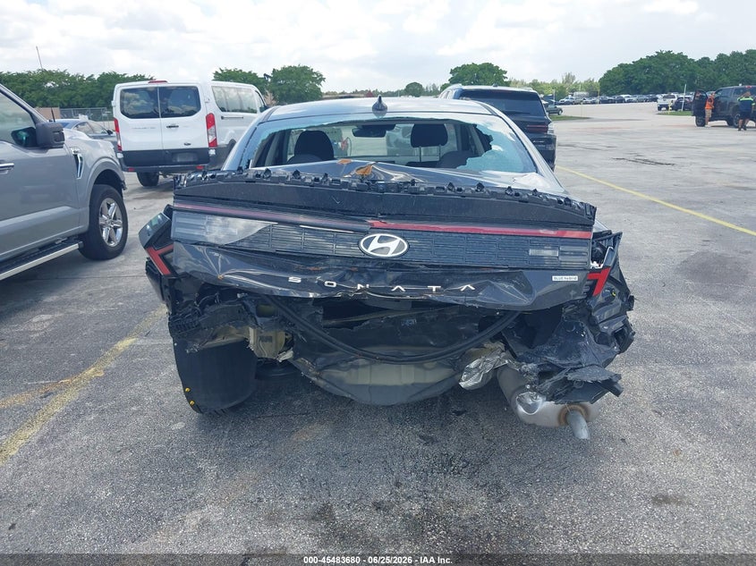 2026 Hyundai Sonata VIN KMHL24JJXTA145532 IAAI salvage auction — REAR END, Rebuildable (Florida), sold $5,775 on 2026-07-09 (photo 6)