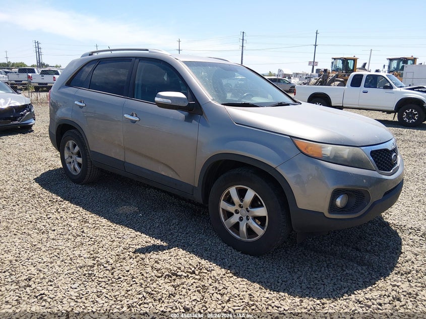 2012 Kia Sorento VIN 5XYKT3A64CG210054 IAAI salvage auction — NORMAL WEAR, Peddle Clear Public-Restricted (Oregon), sold $325 on 2026-07-29 (photo 1)