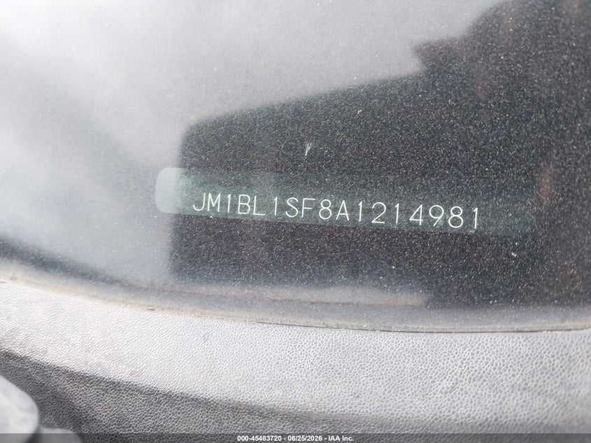 2010 Mazda 3 VIN JM1BL1SF8A1214981 IAAI salvage auction — NORMAL WEAR, Clear (Washington), sold $400 on 2026-07-07 (photo 9)