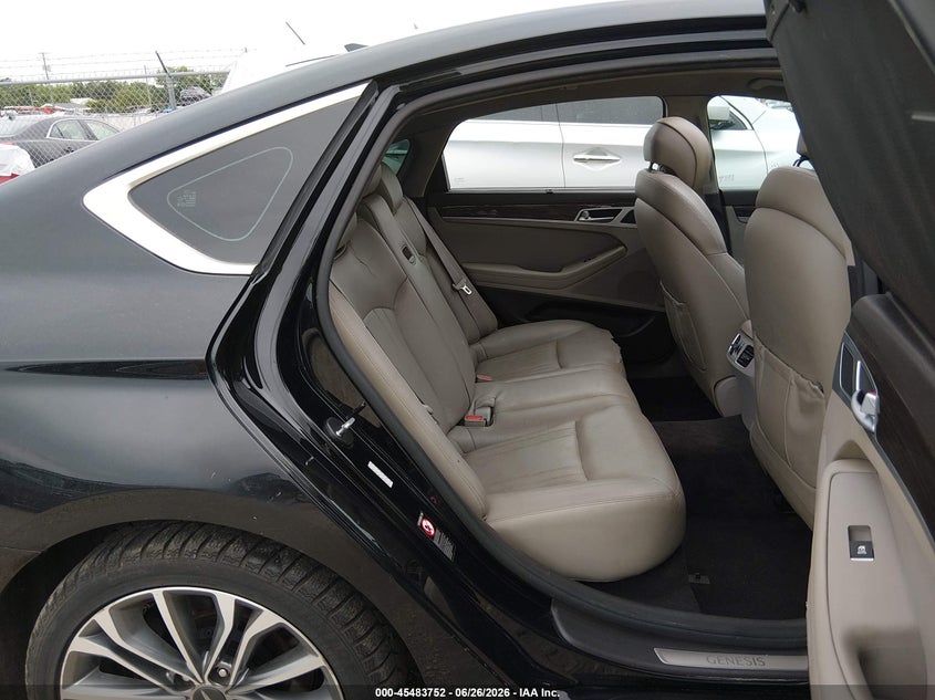2016 Hyundai Genesis VIN KMHGN4JE1GU130241 IAAI salvage auction — ROOF, Salvage (Illinois), sold $1,700 on 2026-07-28 (photo 8)