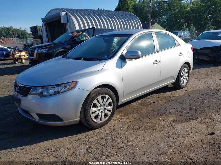 2013 Kia Forte VIN KNAFU4A28D5684291 IAAI salvage auction — NORMAL WEAR, Clear (New Jersey), sold $1,075 on 2026-07-16 (photo 2)