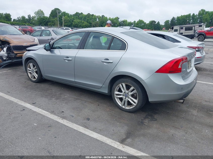 2013 Volvo S60 VIN YV1612FS7D2171800 IAAI salvage auction — FRONT END, Wait Title, sold $350 on 2026-08-20 (photo 3)