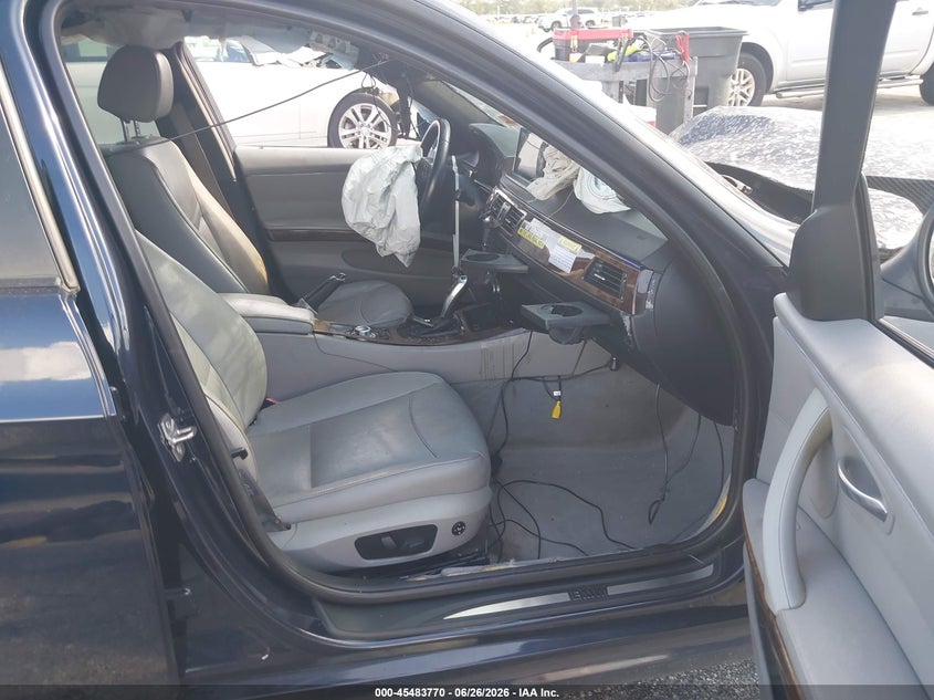 2010 BMW 3 series VIN WBAPH7G52ANM51417 IAAI salvage auction — FRONT END, Certificate Of Destruction (Florida), sold $375 on 2026-07-16 (photo 5)