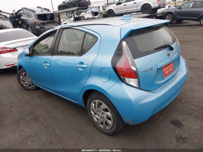 2015 Toyota Prius c VIN JTDKDTB3XF1110644 IAAI salvage auction — LEFT FRONT, Salvage Title, sold $1,750 on 2026-07-17 (photo 3)