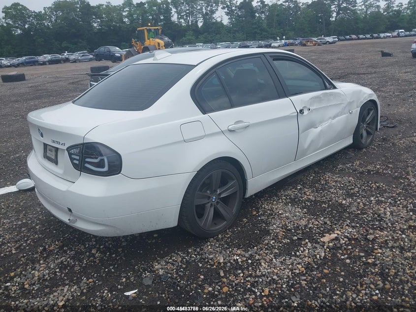 2007 BMW 3 series VIN WBAVC935X7KX61932 IAAI salvage auction — SIDE, Mv-907A (New York), sold $425 on 2026-07-07 (photo 4)
