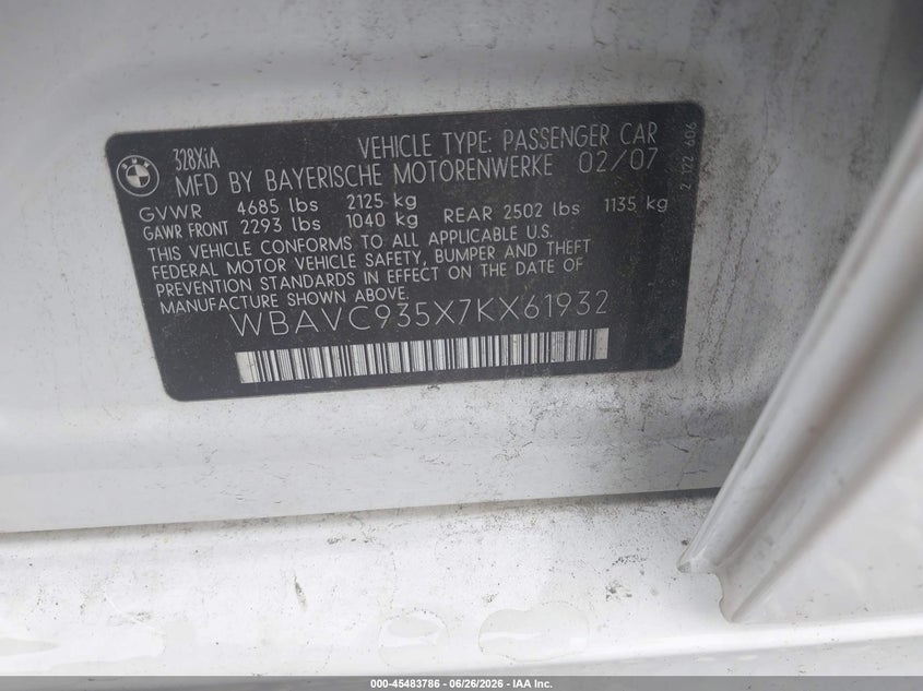 2007 BMW 3 series VIN WBAVC935X7KX61932 IAAI salvage auction — SIDE, Mv-907A (New York), sold $425 on 2026-07-07 (photo 9)