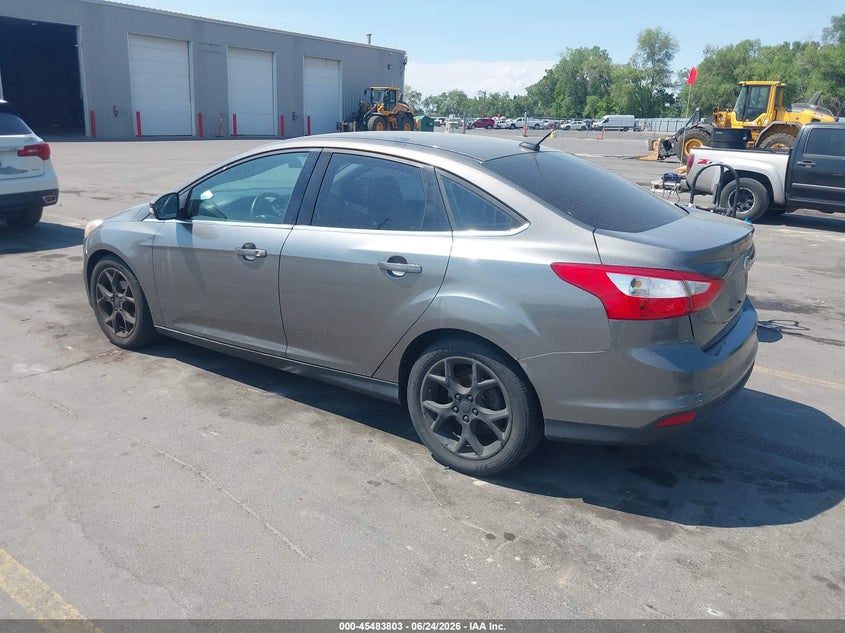 2012 Ford Focus VIN 1FAHP3H22CL236244 IAAI salvage auction — NORMAL WEAR, Clear (Utah), sold $275 on 2026-07-09 (photo 3)
