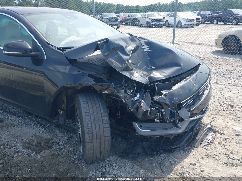 2016 Volvo VIN LYV402FK3GB089808 IAAI salvage auction — FRONT END, Salvage (Alabama), sold $375 on 2026-07-31 (photo 6)