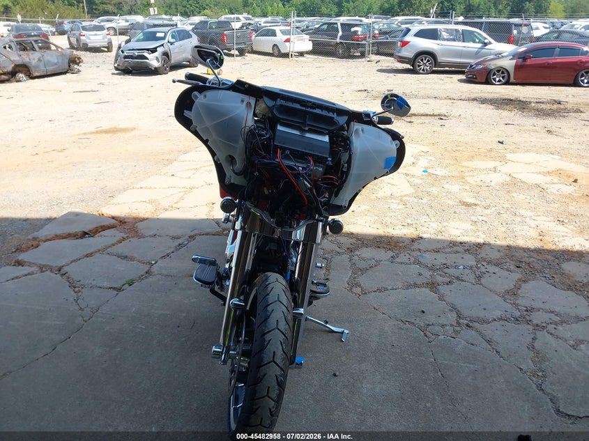 2023 Harley-davidson Street glide VIN 1HD1KBC10PB653486 IAAI salvage auction — FRONT END, Salvage (Idaho), sold $7,250 on 2026-08-12 (photo 5)