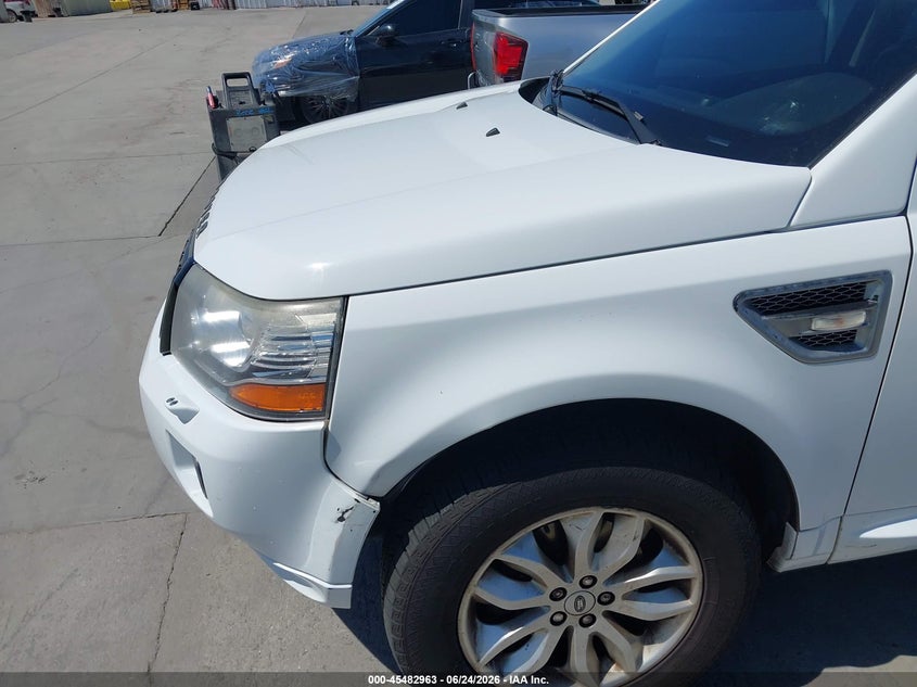2013 Land rover Lr2 VIN SALFR2BG9DH359045 IAAI salvage auction — LEFT SIDE, Clear - Dealer Only (California), sold $300 on 2026-07-08 (photo 6)