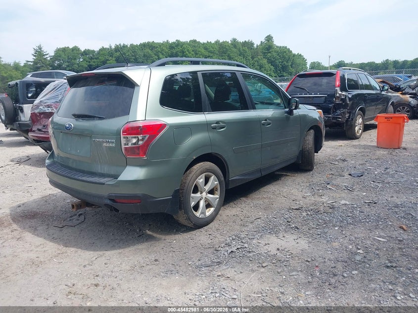 2015 Subaru Forester VIN JF2SJAKC9FH832144 IAAI salvage auction — NORMAL WEAR, Clear (New York), sold $375 on 2026-07-21 (photo 4)