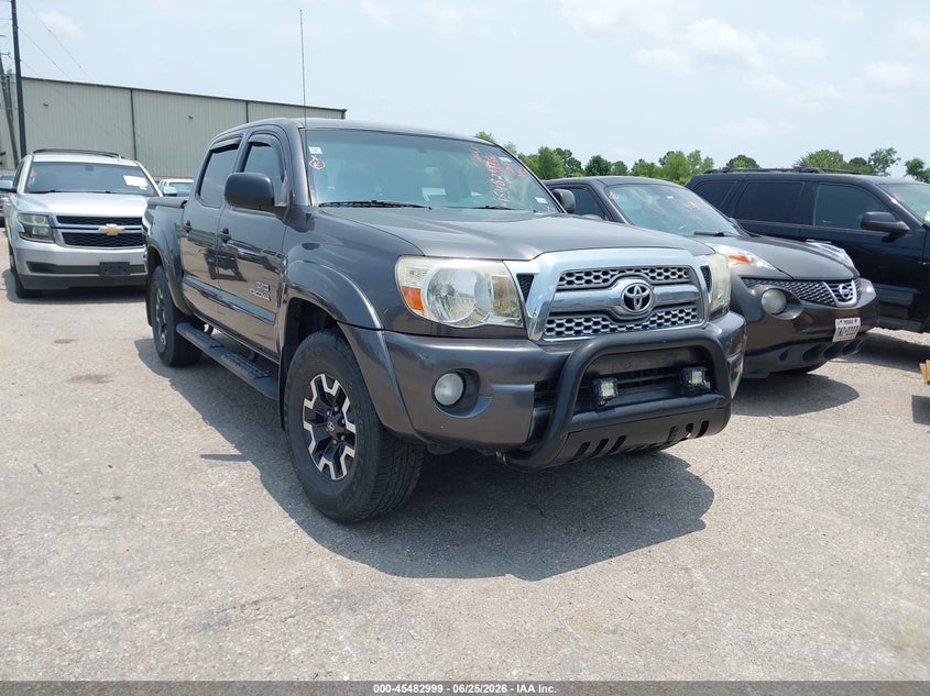2011 Toyota Tacoma VIN 5TFJU4GN3BX010386 IAAI salvage auction — NORMAL WEAR, Original (Texas), sold $6,200 on 2026-07-15 (photo 1)