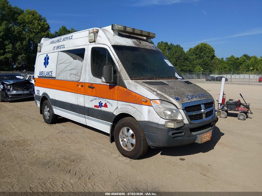 2009 Dodge Sprinter VIN WD0PE745695390883 IAAI salvage auction — NORMAL WEAR, Clear (Tennessee), sold $600 on 2026-07-29 (photo 1)