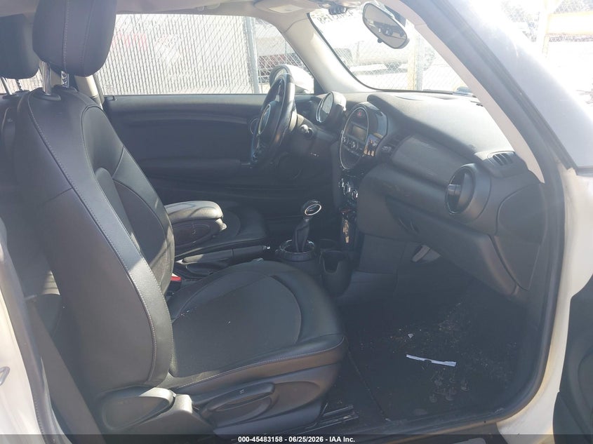2014 Mini Hard top VIN WMWXM5C57ET932741 IAAI salvage auction — MECHANICAL, Clear (Florida), sold $625 on 2026-07-29 (photo 5)