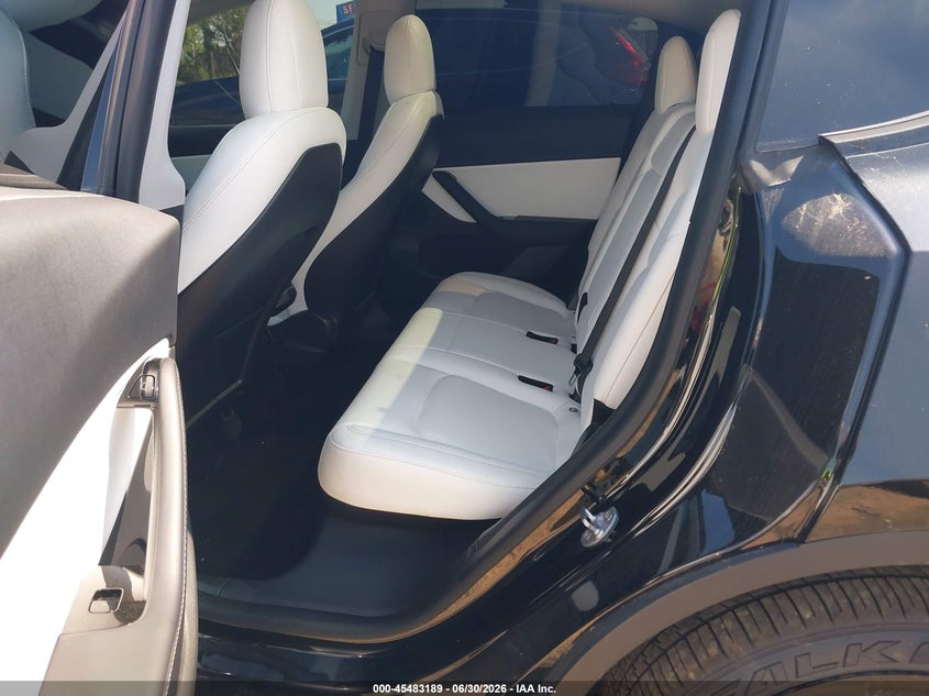 2020 Tesla Model y VIN 5YJYGDEE7LF049437 IAAI salvage auction — REAR END, Salvage (Virginia), sold $8,700 on 2026-07-31 (photo 8)
