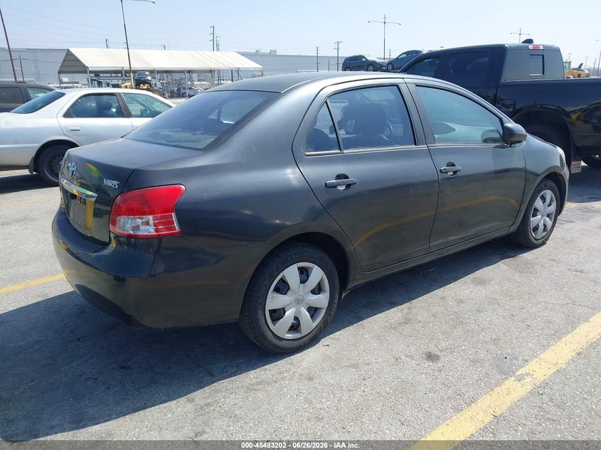 2007 Toyota Yaris VIN JTDBT923571141095 IAAI salvage auction — NORMAL WEAR, Clear - Dealer Only (California), sold $1,650 on 2026-07-07 (photo 4)