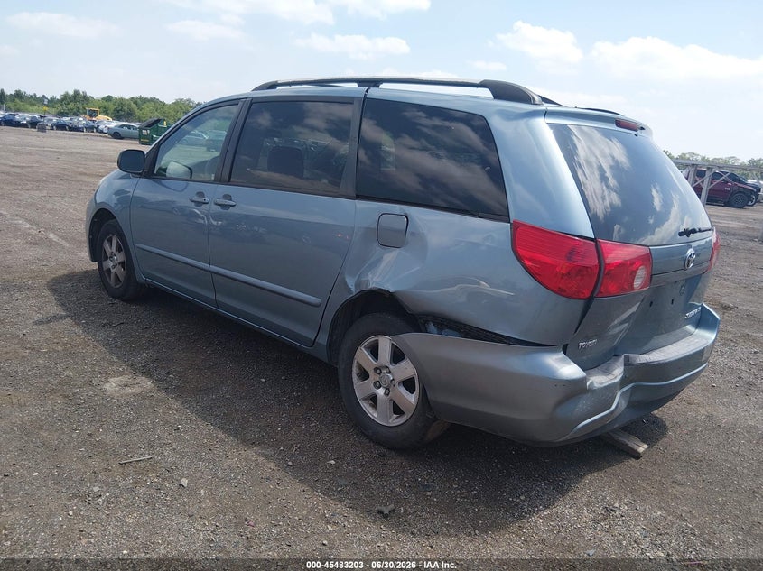 2007 Toyota Sienna VIN 5TDZK23C27S001029 IAAI salvage auction — REAR END, Salvage (Ohio), sold $525 on 2026-07-29 (photo 3)
