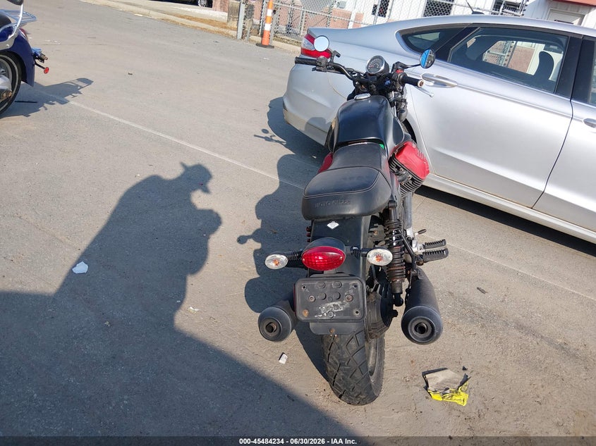 2017 Moto guzzi VIN ZGULDU003HM000195 IAAI salvage auction — UNKNOWN, Wait Title, sold $625 on 2026-08-18 (photo 6)