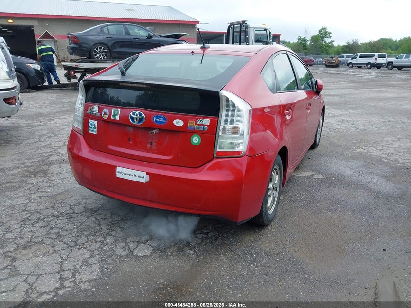 2011 Toyota Prius VIN JTDKN3DUXB0306554 IAAI salvage auction — NORMAL WEAR, Original (Maine), sold $1,225 on 2026-08-01 (photo 4)
