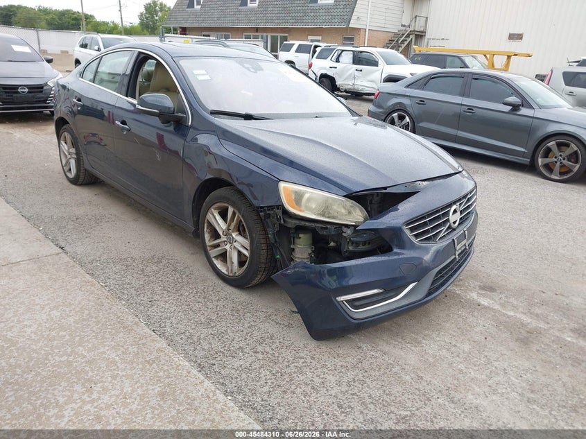 2014 Volvo S60 VIN YV1612FS5E2285151 IAAI salvage auction — SIDE, Salvage (Illinois), sold $250 on 2026-08-18 (photo 1)