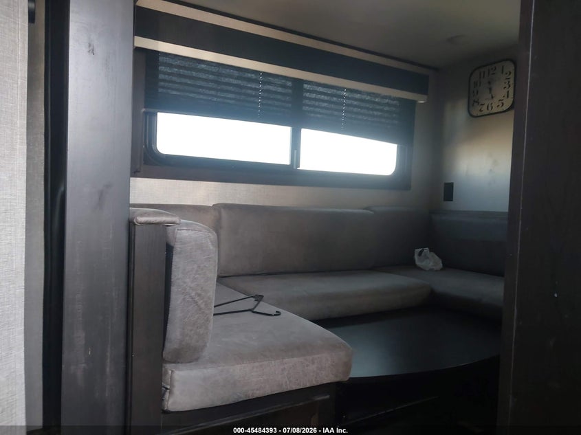 2022 Jayco Jfeather24bh VIN 1UJBJ0BP4N1JS0689 IAAI salvage auction — SIDE, Clear (Arkansas), sold $8,050 on 2026-08-12 (photo 8)