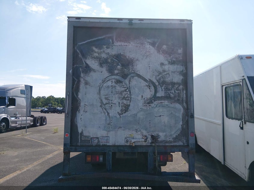 2023 Isuzu Npr VIN JALC4W162P7K01261 IAAI salvage auction — FRONT & REAR, Mv-907A (New York), sold $3,250 on 2026-07-22 (photo 6)