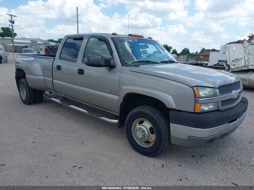 2003 Chevrolet Silverado 3500 VIN 1GCJK33113F192714 IAAI salvage auction — HAIL, Salvage (Kansas), sold $8,100 on 2026-07-24 (photo 1)