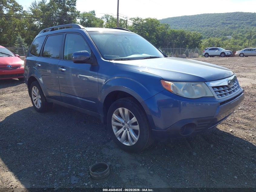 2013 Subaru Forester VIN JF2SHADC0DH418613 IAAI salvage auction — NORMAL WEAR, Clear (Pennsylvania), sold $425 on 2026-07-30 (photo 1)