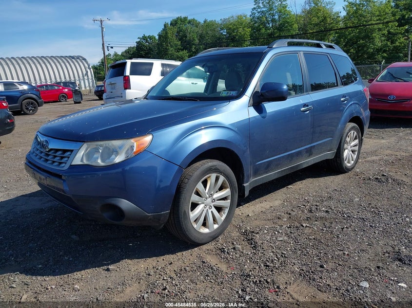 2013 Subaru Forester VIN JF2SHADC0DH418613 IAAI salvage auction — NORMAL WEAR, Clear (Pennsylvania), sold $425 on 2026-07-30 (photo 2)