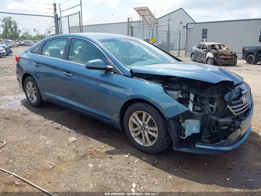 2016 Hyundai Sonata VIN 5NPE24AFXGH390841 IAAI salvage auction — FRONT END, Salvage (Ohio), sold $825 on 2026-07-10 (photo 1)
