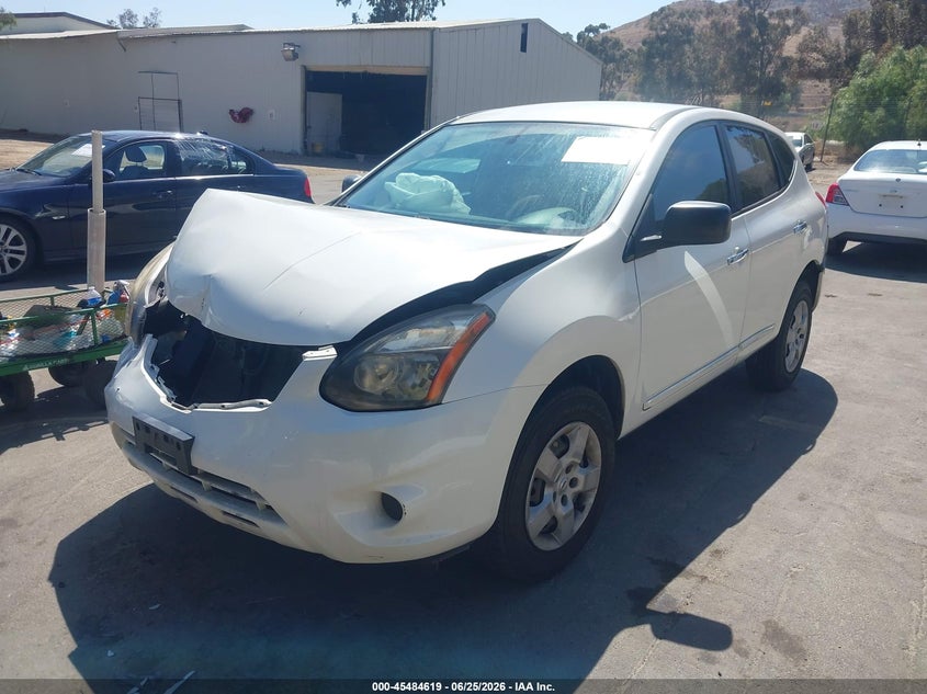 2015 Nissan Rogue VIN JN8AS5MT9FW666848 IAAI salvage auction — FRONT END, Salvage (California), sold $900 on 2026-07-14 (photo 2)