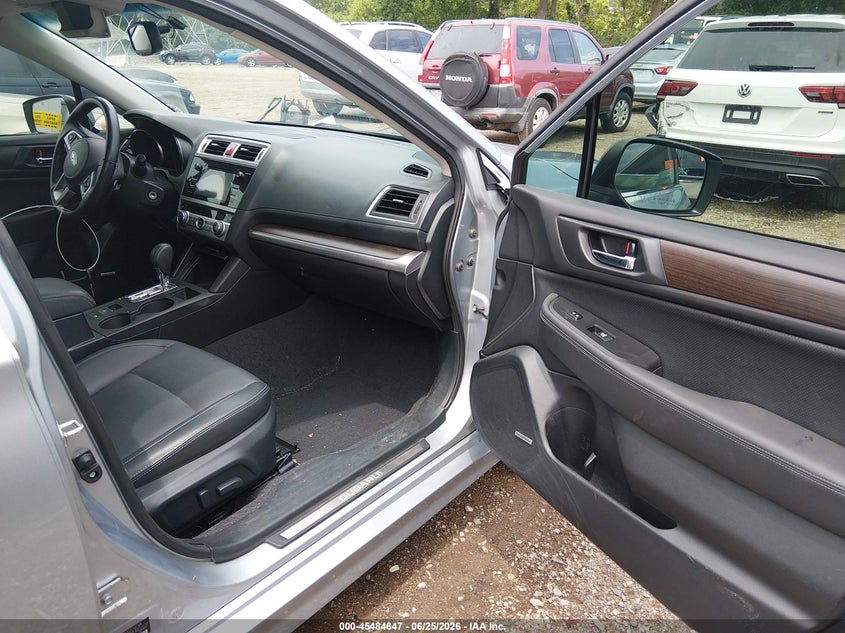 2015 Subaru LEGACY VIN 4S3BNBJ66F3045220 IAAI salvage auction — SIDE, Clear (Indiana), sold $2,000 on 2026-07-26 (photo 5)