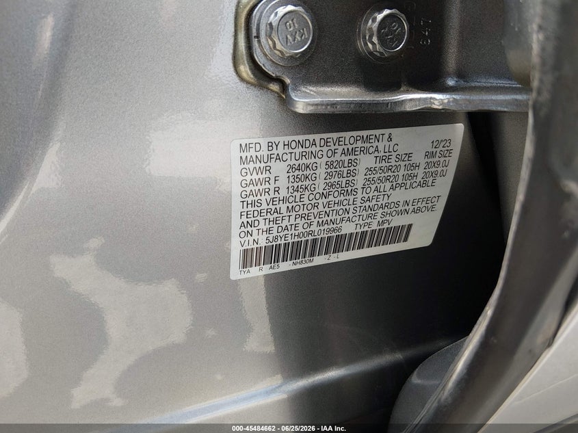 2024 Acura Mdx VIN 5J8YE1H00RL019966 IAAI salvage auction — RIGHT FRONT, Salvage (California), sold $10,750 on 2026-07-27 (photo 9)