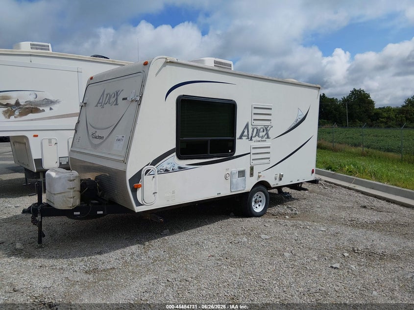 2013 Forest river Coachmen apex VIN 5ZT2CXDC7DA002808 IAAI salvage auction — HAIL, Salvage (Missouri), sold $1,100 on 2026-07-30 (photo 2)