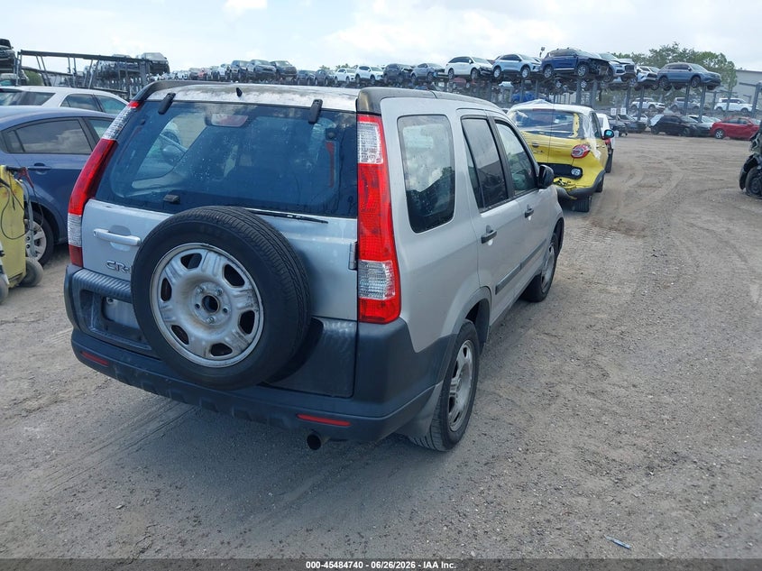 2005 Honda Cr-v VIN JHLRD68525C003604 IAAI salvage auction — LEFT FRONT, Rebuildable (Florida), sold $650 on 2026-07-12 (photo 4)