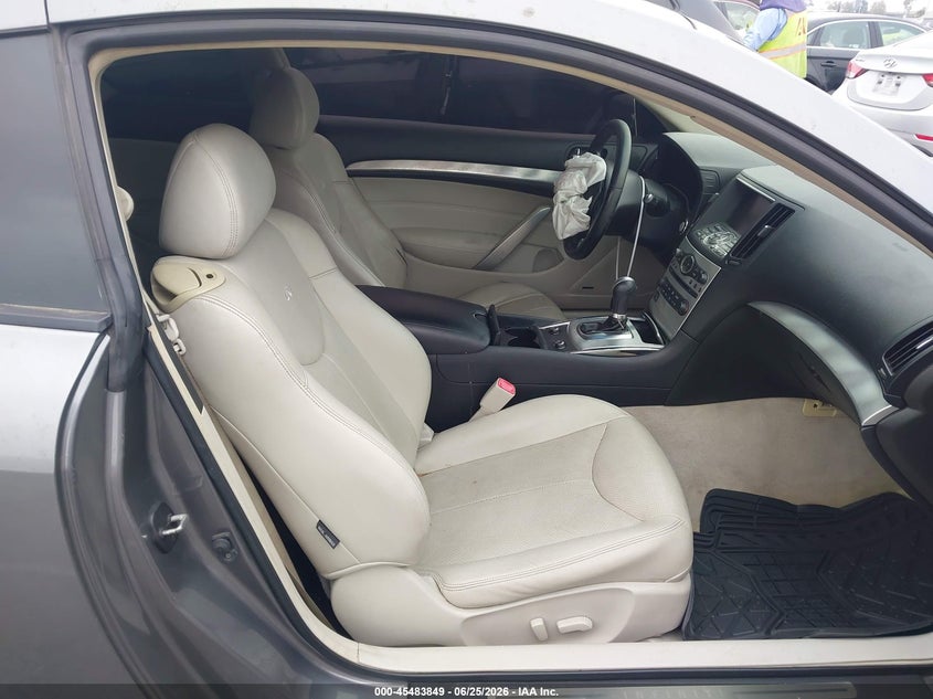 2013 Infiniti G VIN JN1CV6EK5DM921305 IAAI salvage auction — FRONT & REAR, Salvage (California), sold $950 on 2026-07-30 (photo 5)
