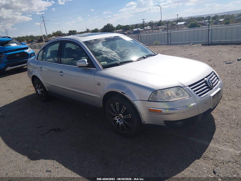 2002 Volkswagen Passat VIN WVWTH63BX2P246456 IAAI salvage auction — NORMAL WEAR, Clear (New Mexico), sold $375 on 2026-07-06 (photo 1)