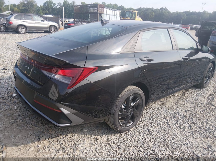 2026 Hyundai Elantra VIN KMHLM4DG8TU230121 IAAI salvage auction — FRONT END, Salvage Title, sold $13,950 on 2026-07-15 (photo 4)