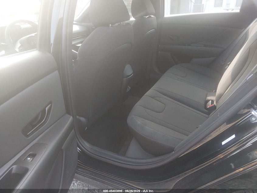 2026 Hyundai Elantra VIN KMHLM4DG8TU230121 IAAI salvage auction — FRONT END, Salvage Title, sold $13,950 on 2026-07-15 (photo 8)