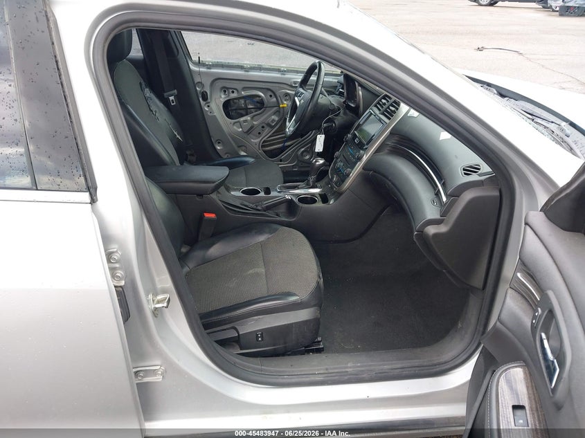 2015 Chevrolet Malibu VIN 1G11D5SL2FF149859 IAAI salvage auction — FRONT END, Salvage (Arizona), sold $675 on 2026-07-09 (photo 5)