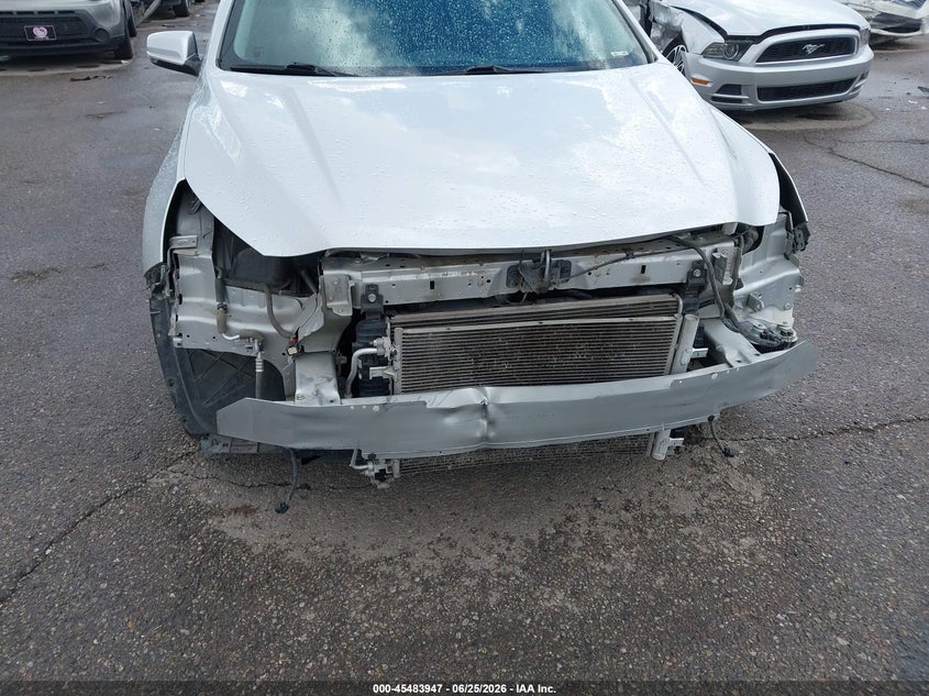 2015 Chevrolet Malibu VIN 1G11D5SL2FF149859 IAAI salvage auction — FRONT END, Salvage (Arizona), sold $675 on 2026-07-09 (photo 6)