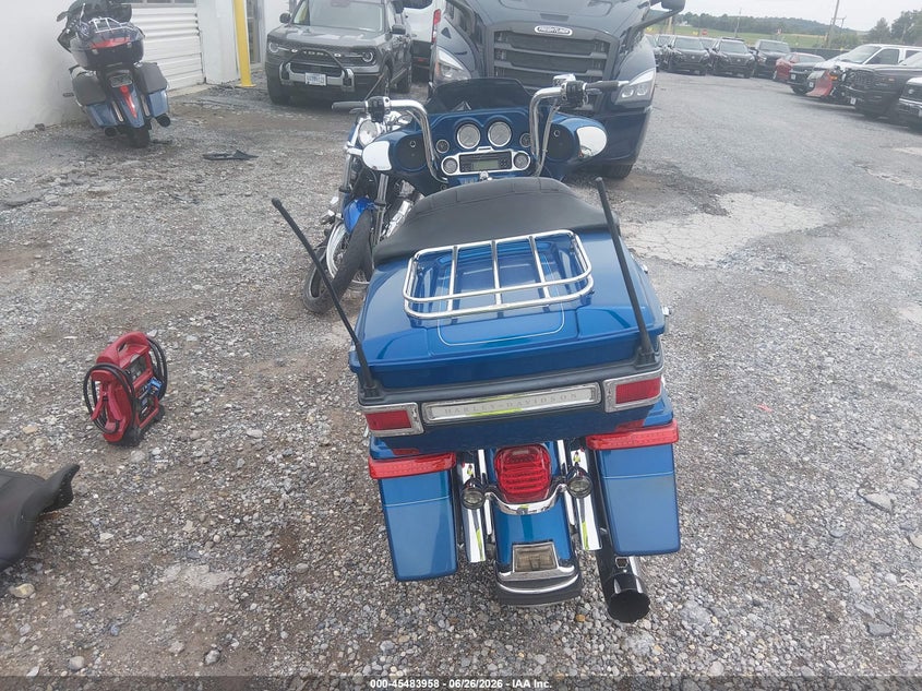 2006 Harley-davidson Flhtcui VIN 1HD1FCW166Y630411 IAAI salvage auction — LEFT FRONT, Salvage (Pennsylvania), sold $1,250 on 2026-07-08 (photo 6)